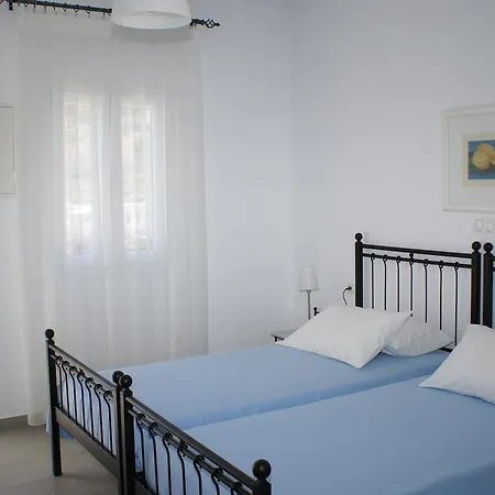 شقة Petra & Fos And Kástron