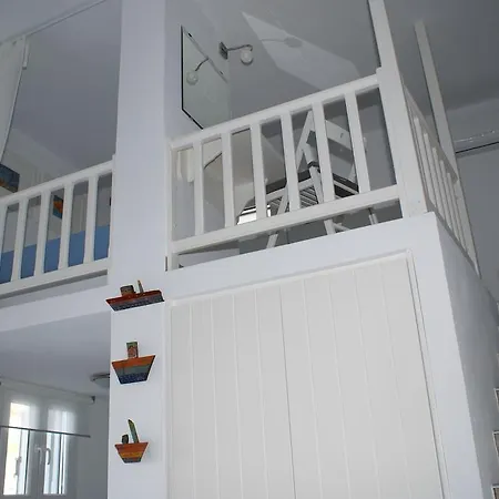 Petra & Fos And Kástron